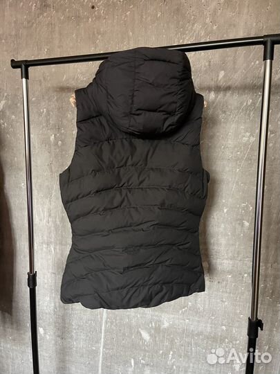 Жилетка reebok женская xs оригинал