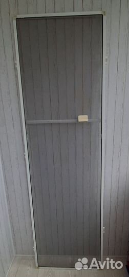 Маскитная сетка на балконную дверь