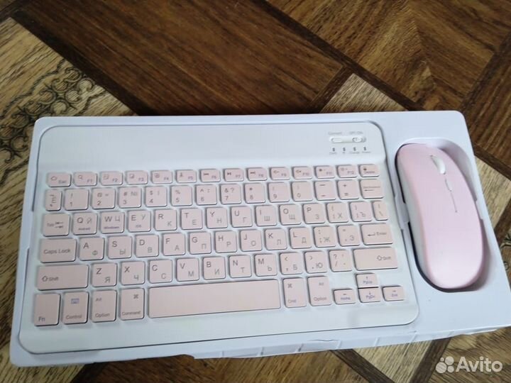 Беспроводная клавиатура и мышь