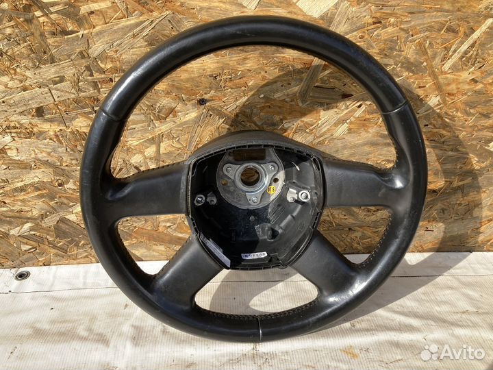 Руль Audi A3 8P