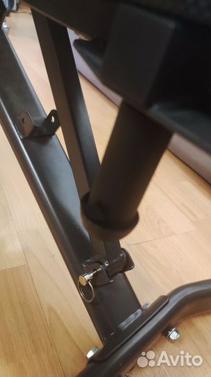 Спортивная скамья для пресса и жима