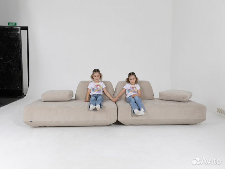 Диван 34502100 мм