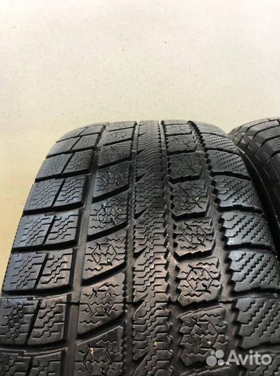 Toyo Winter Tranpath MK3 215/65 R16 97R