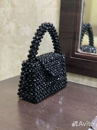 Сумка из бусин ручной работы