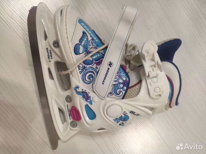 Коньки фигурные детские 30-33р