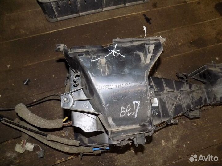 Корпус отопителя Golf III/Vento 1991-1997