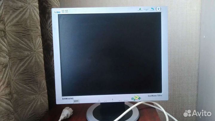Монитор Samsung