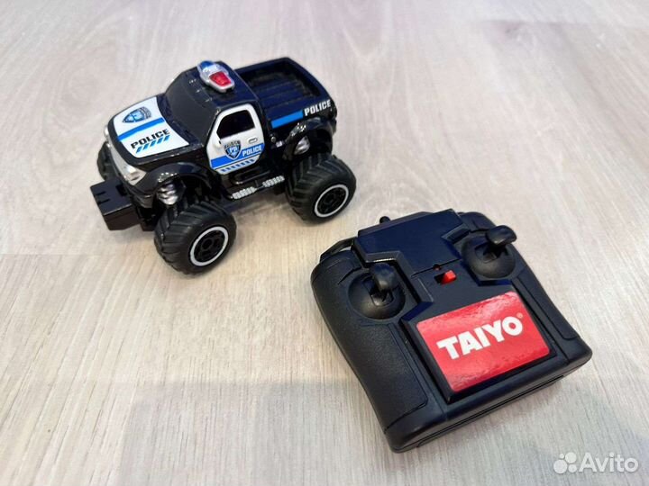 Машинка радиоуправляемая Taiyo