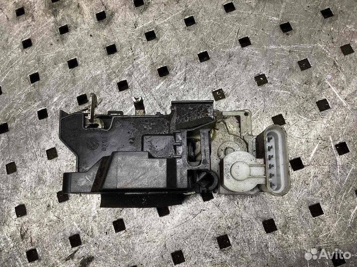 Замок двери передней левой Fiat Doblo