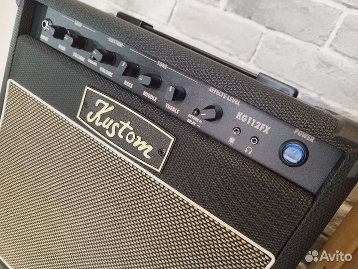 Гитарный комбоусилитель kustom KG112FX