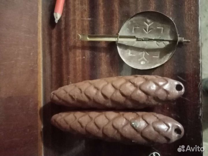 Гири, цепи, маятник