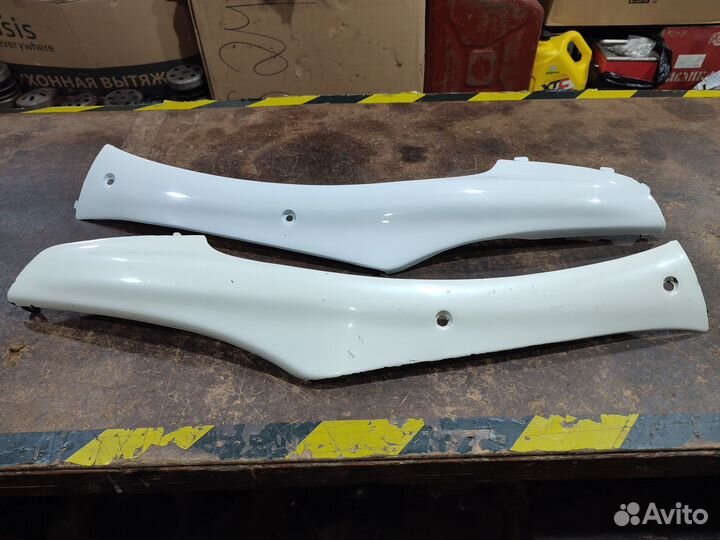 Пара лыж(боковых молдингов) Honda Dio 34/35/Cesta