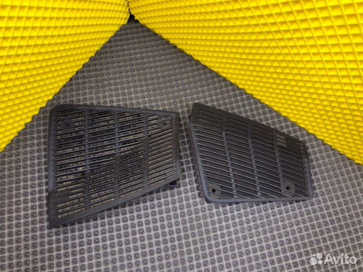 Сетки динамиков Mercedes-Benz 190E W201 M102.921