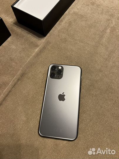 iPhone 11 Pro, 256 ГБ