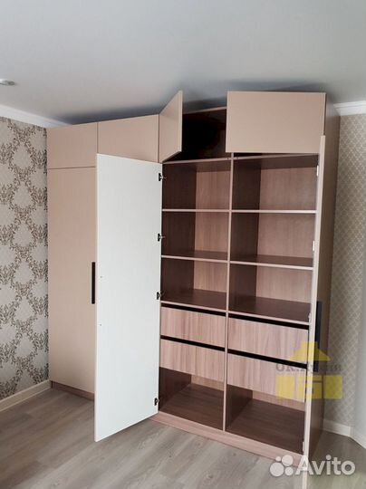 Шкаф купе угловой