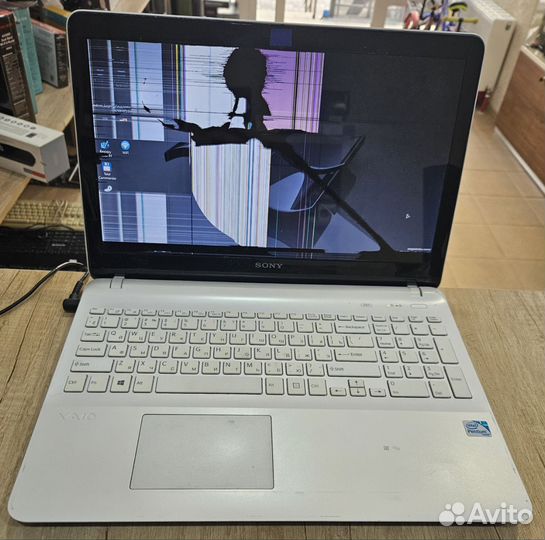 Sony Vaio SVF152 разбор