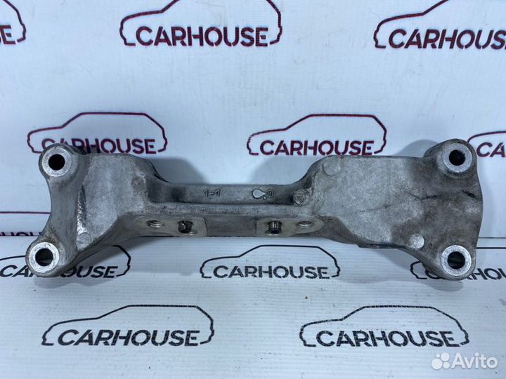 Кронштейн двигателя передний Peugeot 308 euro 4