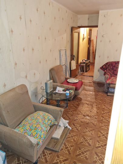 2-к. квартира, 49 м², 1/3 эт.