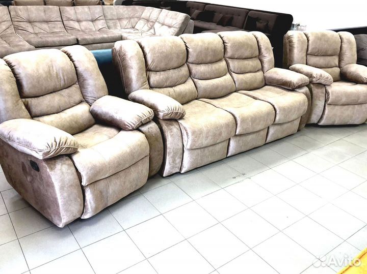 Диван Адмирал