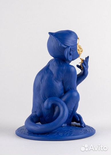 Статуэткa Lladro Маленькая обезьянка(сине-золотая)