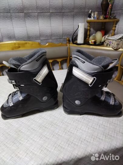 Горнолыжные ботинки dalbello