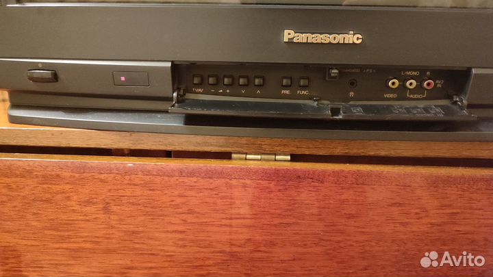 Телевизор Panasonic gaoo 70