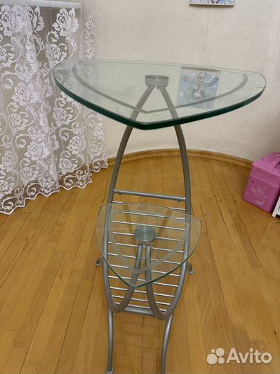 Стол стеклянный