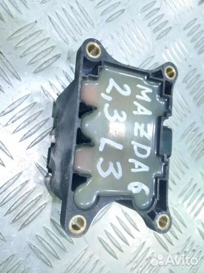 Катушка зажигания Mazda 6 GG 2.3 L3 L81318100