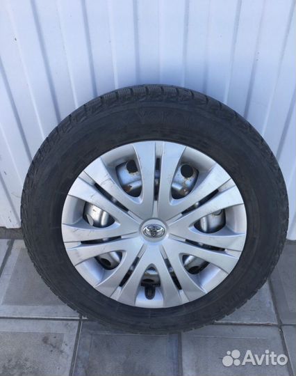 Yokohama Ice Guard IG50 215/60 R16 98Q