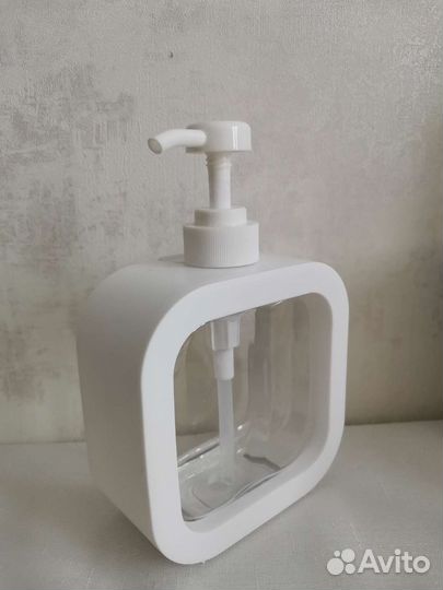 Дозатор для жидкого мыла