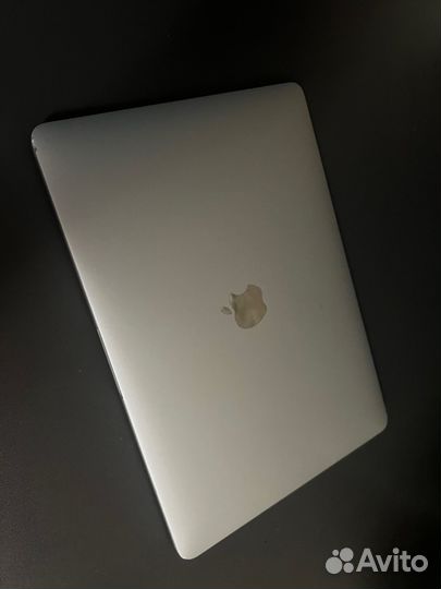 Apple MacBook Pro 13 2020