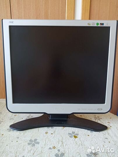 Монитор Филипс