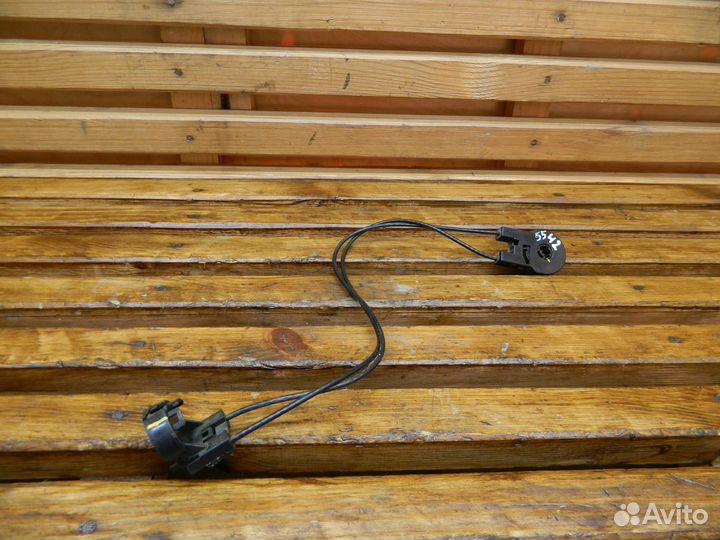 Трос воздушной заслонки Ford Focus рест. 2002