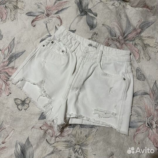 Белые шорты zara