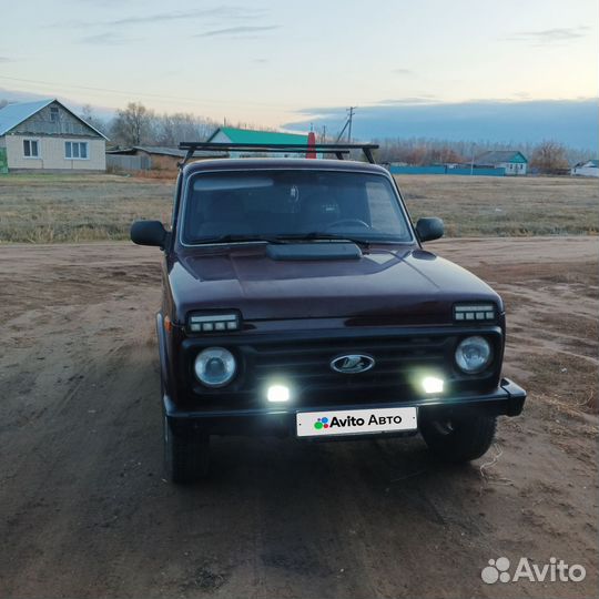 LADA 4x4 (Нива) 1.7 МТ, 2011, 195 500 км