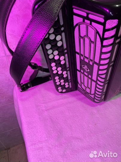 Шикарный Баян Тула 210 бн 39