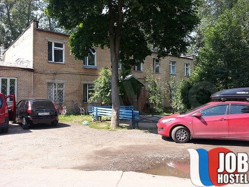 Комната 18 м² в > 9-к., 2/2 эт.