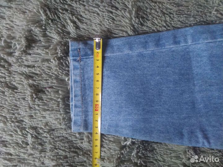 Джинсы укороченные