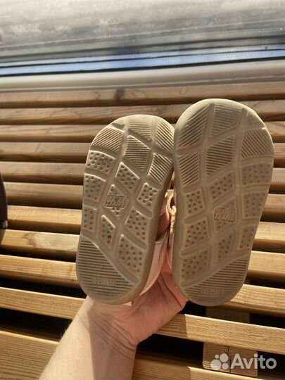 Сандалии для девочки