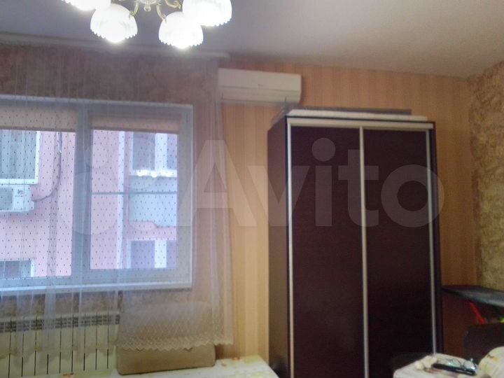 1-к. квартира, 43 м², 2/5 эт.