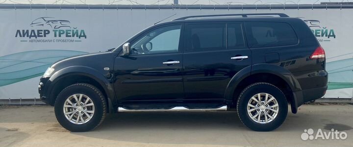 Mitsubishi Pajero Sport 2.5 AT, 2013, 183 228 км