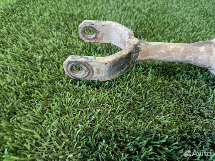 Амортизатор передний левый Volkswagen Passat B5