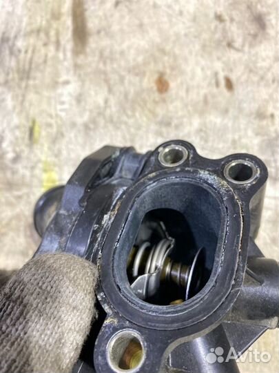 Термостат Volvo S80 AS60 B5254T10 2006-2010