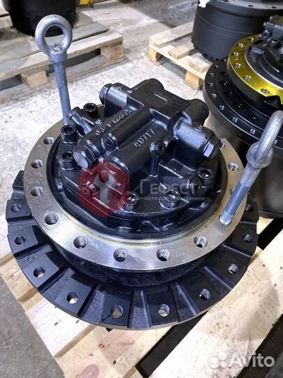 Бортовой редуктор Hitachi ZX240LC-5G 9256989