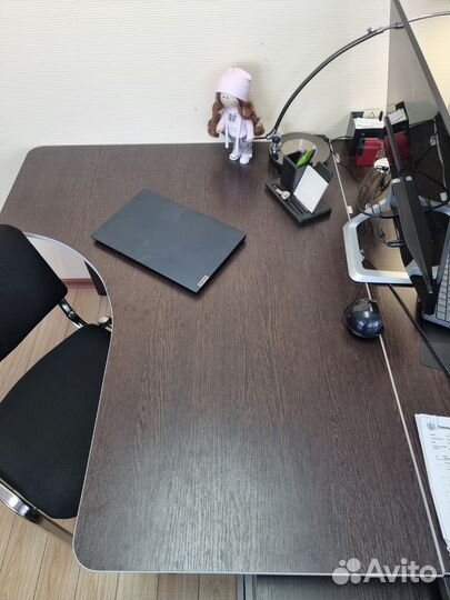 Стол компьютерный