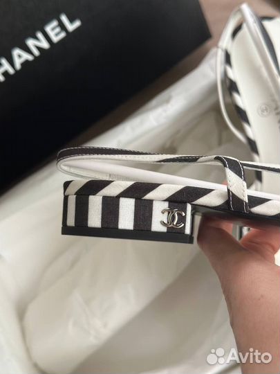 Босоножки Chanel Slingback