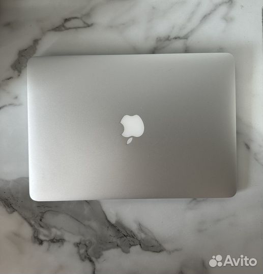 Apple MacBook Air 13
