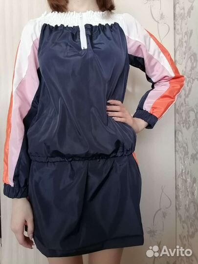 Спортивный костюм женский