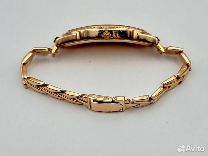 Часы золотые 