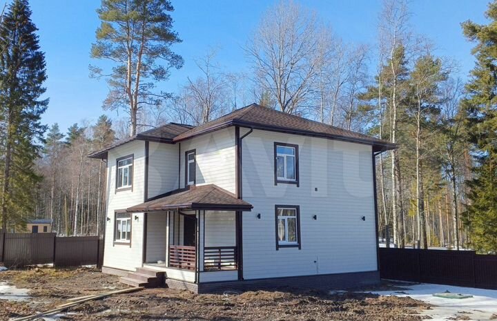 Дом 183 м² на участке 10 сот.